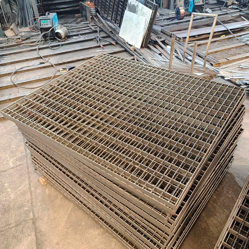 用鋼格板鋼格柵來(lái)打造外墻面要注意哪些細(xì)節(jié)