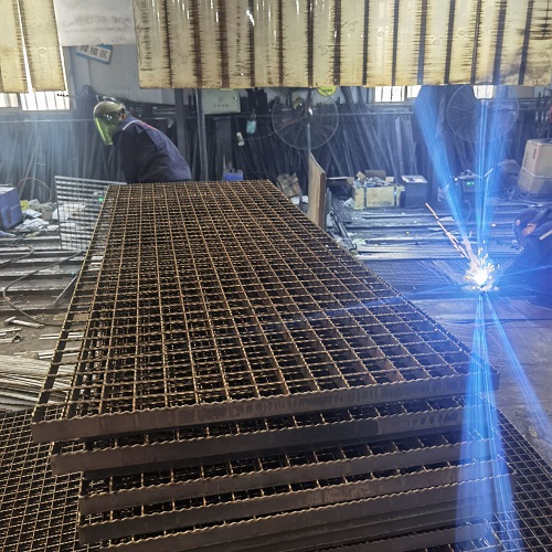 鋼格板規(guī)格、承重、安裝全解析