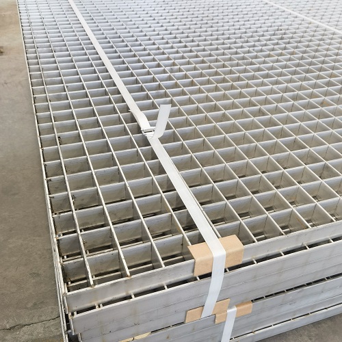 如何辨別劣質(zhì)鋼格板？看這4個細節(jié)，避免安全隱患